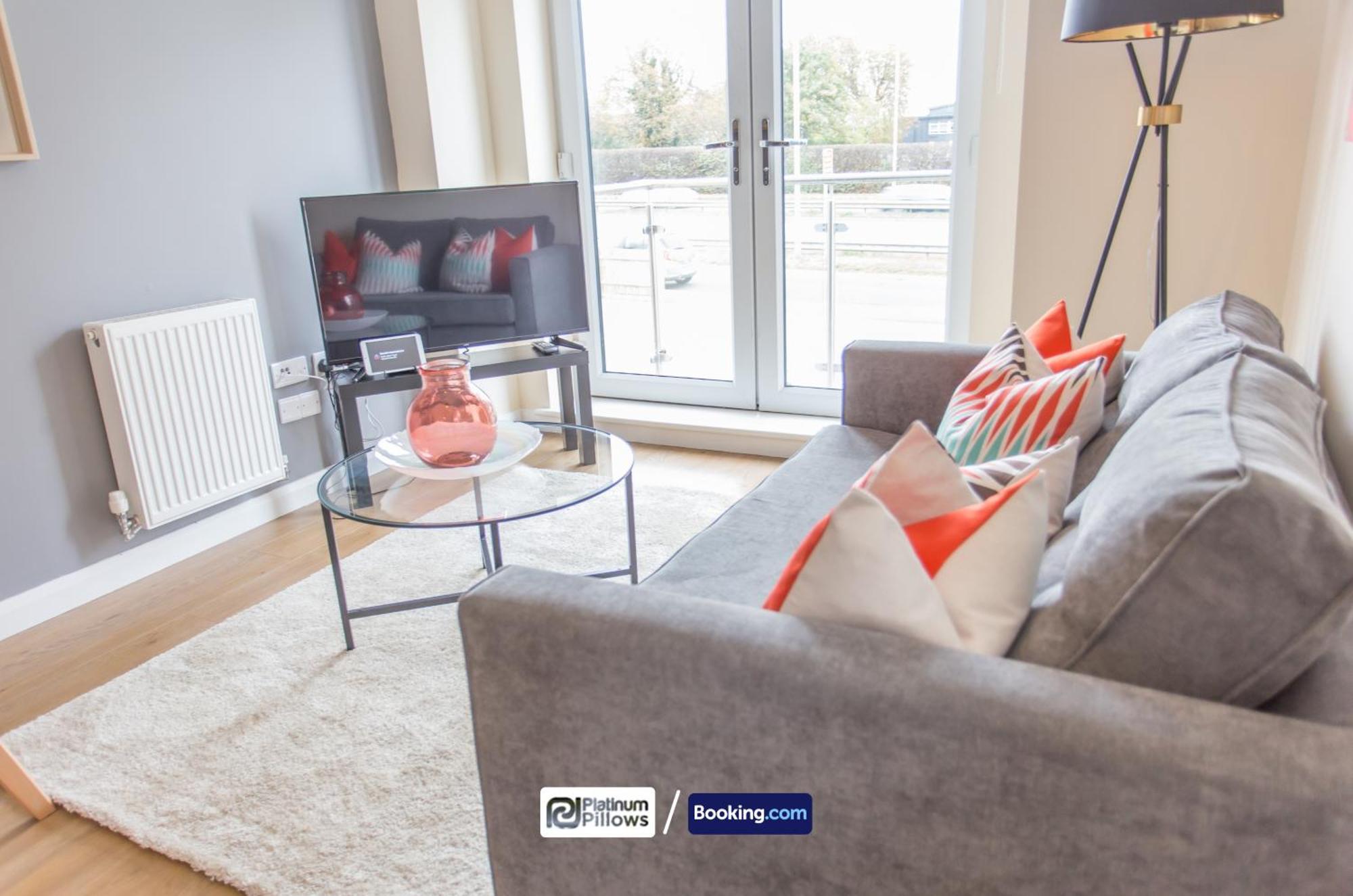 Modern Oxford 2 Bedroom Apartments, Near Headington Hospital, Families & Contractor Accommodation With Parking Экстерьер фото