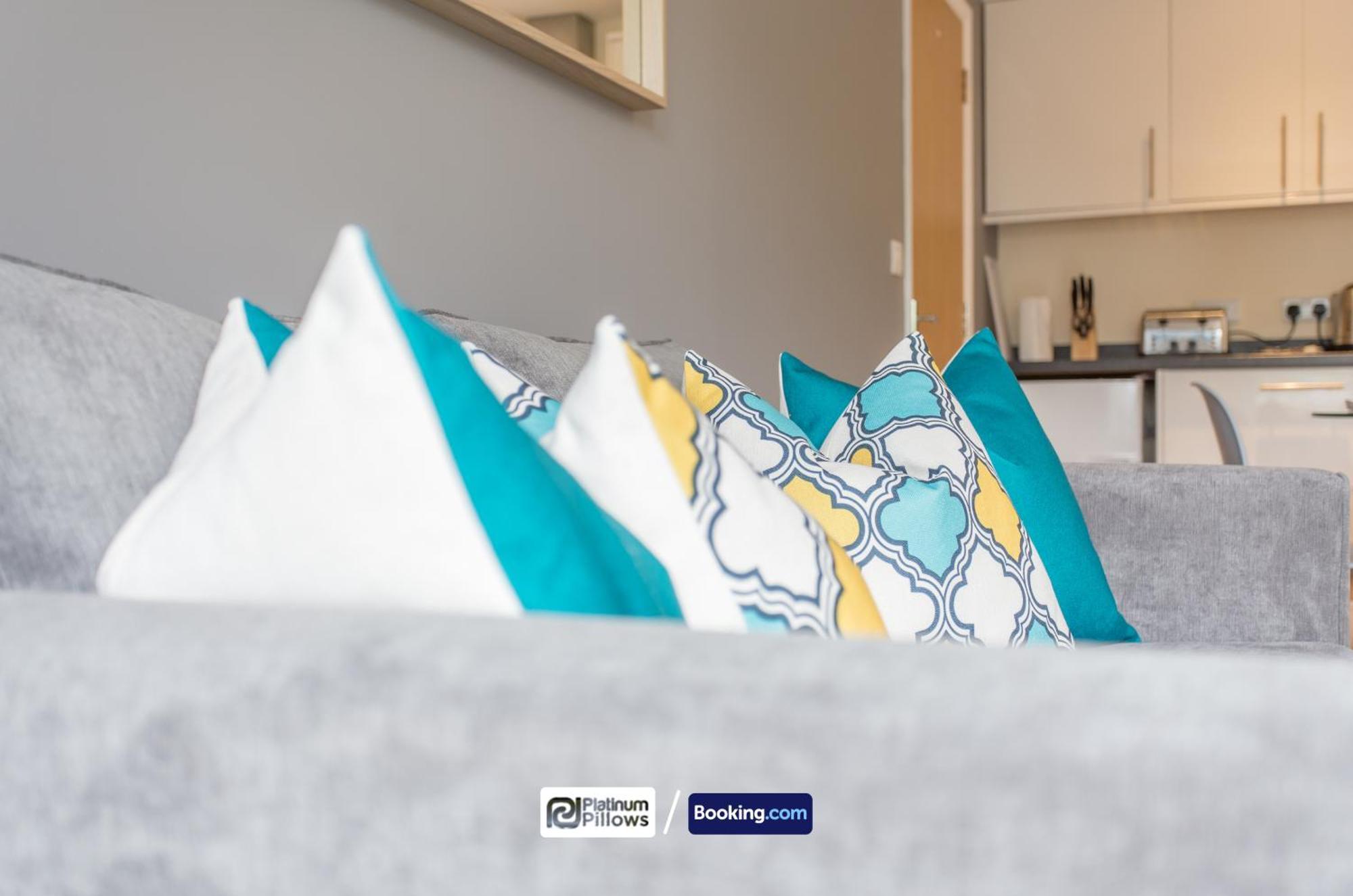 Modern Oxford 2 Bedroom Apartments, Near Headington Hospital, Families & Contractor Accommodation With Parking Экстерьер фото