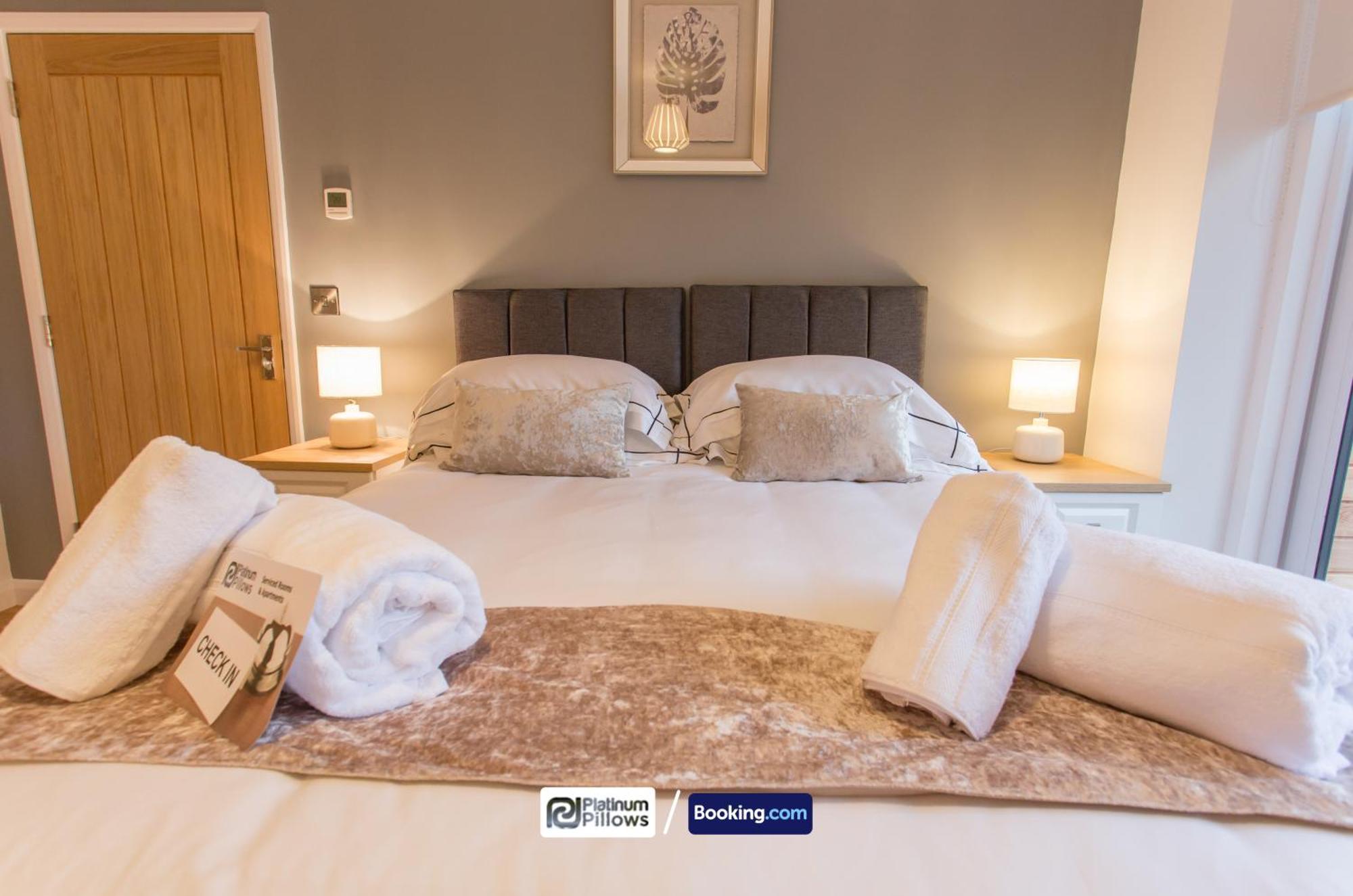 Modern Oxford 2 Bedroom Apartments, Near Headington Hospital, Families & Contractor Accommodation With Parking Экстерьер фото